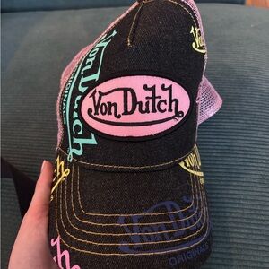 Von Dutch Multicolor Logo Trucker Hat